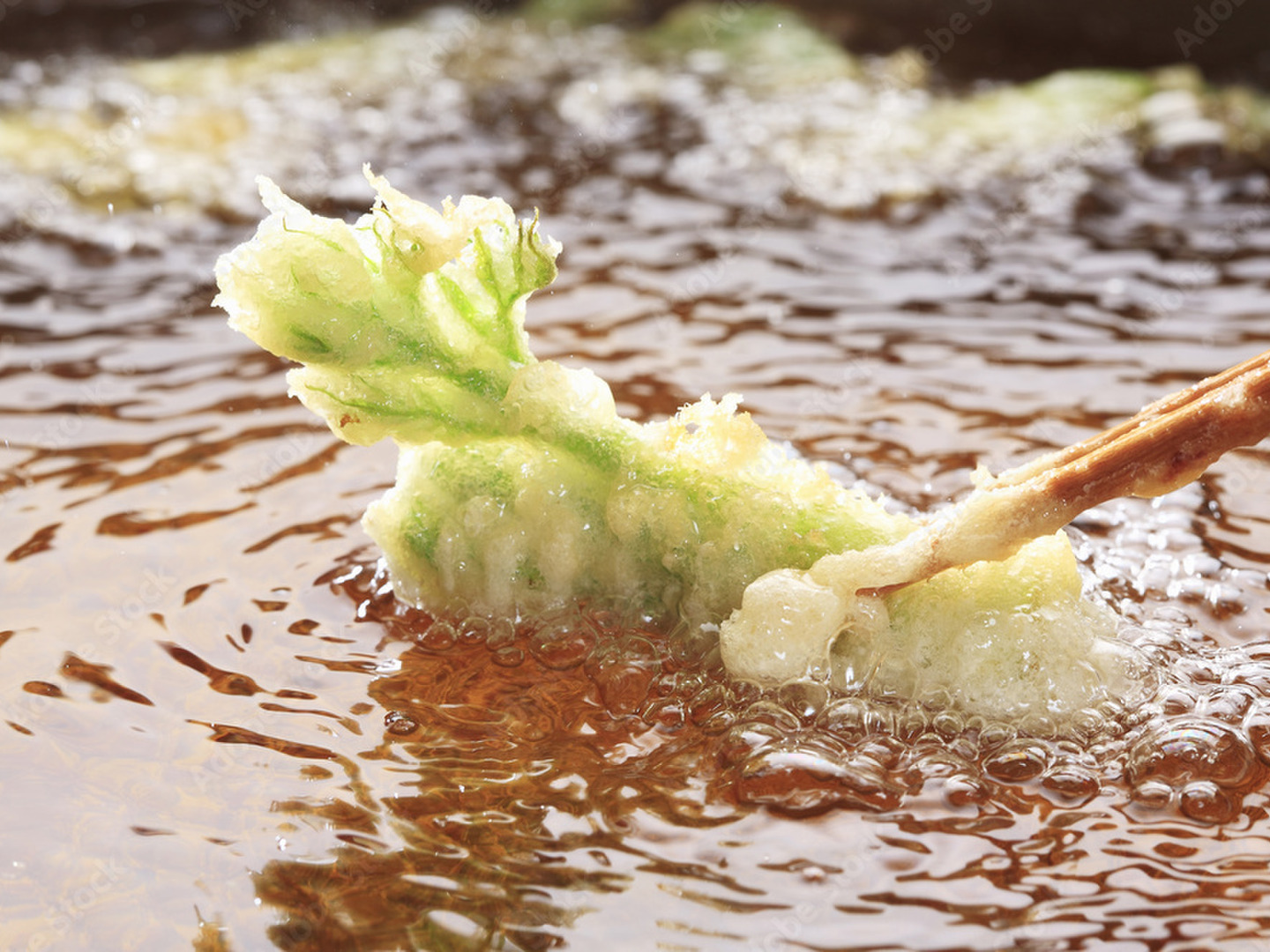 【着後レビューで 送料無料】 天然！採れたてタラの芽！：山形県産のタラノメ｜食べチョク 野菜
