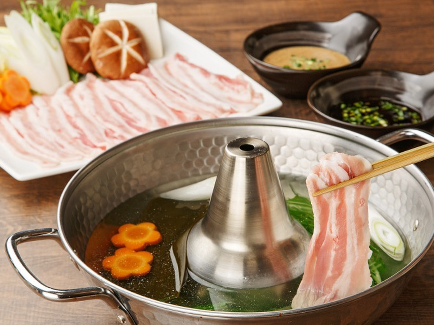 しゃぶしゃぶ 夏ギフト】十勝放牧黒豚しゃぶしゃぶセット 600gセット 熨斗