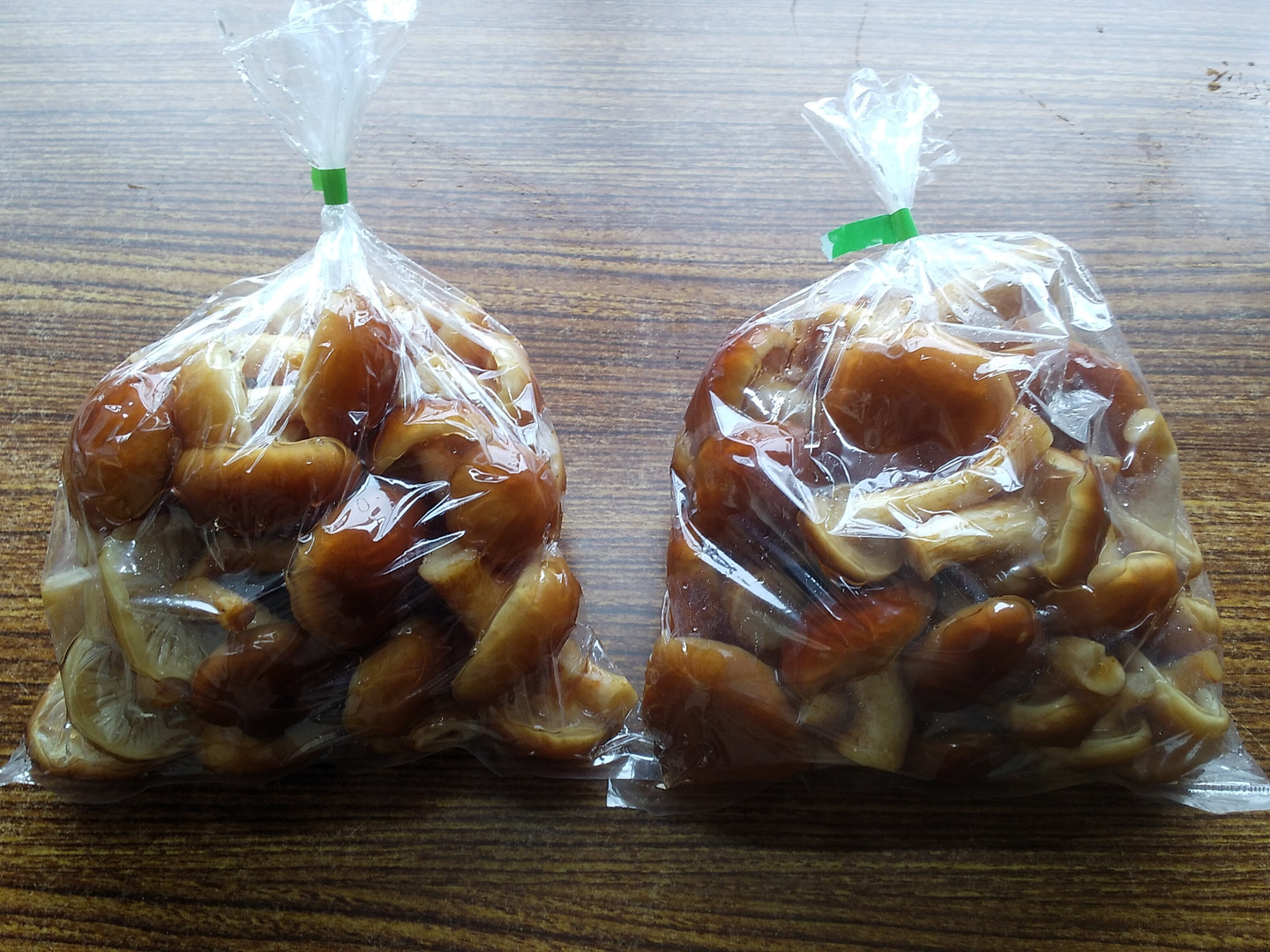 肉厚ぷりぷりなめこ5キロ 【公式通販】 秋田県産 肉厚ぷりぷりなめこ2