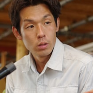 武蔵國の純国産榊　彩の榊