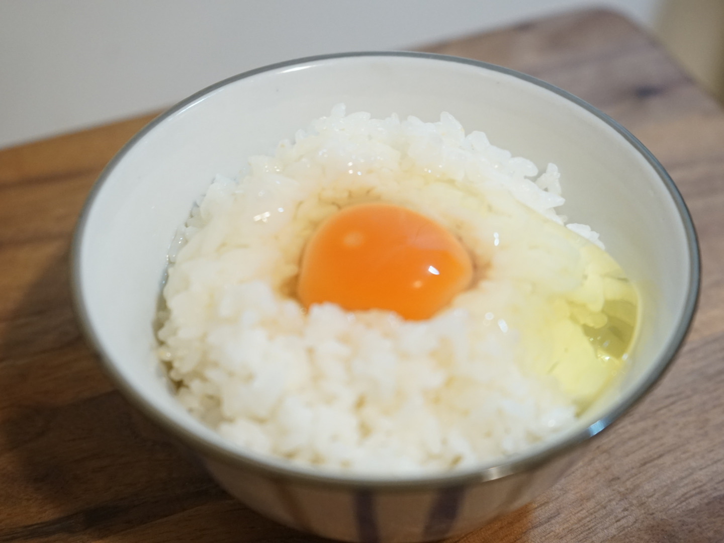 みんな😊でシェアしやすい6個×12パック【黒麹・赤たまご6個×12