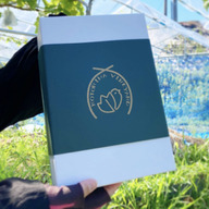 ことりはぶどう園