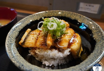 簡単！あなごの蒲焼き丼