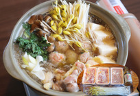 青森シャモロックと大鰐温泉もやしの地鶏鍋