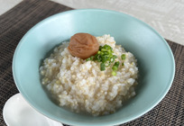 農家直伝・こく深い玄米がゆ・健康を気にするかた・食べやすく気軽な玄米