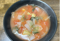 【とろける甘さ！新玉ねぎが主役の贅沢ミネストローネ】