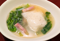 【野菜ソムリエのレシピ】リーフレタスとお餅のスープ