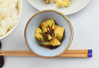 摘果メロンと昆布の佃煮和え