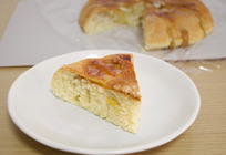 フライパンで作る、りんごのケーキ