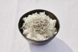 化学調味料不使用！淡路島産上乾ちりめん！80g