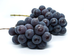 希少✨ＥＭ菌栽培✨ピオーネ🍇2個入り期間限定
農薬削減品