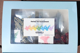 【福袋2025ギフトボックス】18%お得！体と心に沁み渡る豊かな香りと味わい！ハーブティー詰め合わせ計5種（2850円相当）（農薬化学肥料不使用、植物由来ティーバッグ使用）