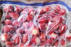 【おまけ付き：冷凍いちご】甘～くて濃厚！品種：おいCベリー