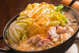 【シンプル・イズ・ベスト！】白菜とひね鶏だけで味わう鳥好鍋！ 【鳥好伝統の味】