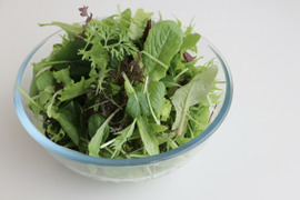 【北海道朝採りやわらか】TechFarm手摘みプレミアムベビーリーフ 50g×6パック（冷蔵）