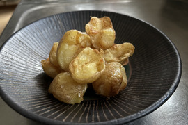 【素揚げに...】《ミニきたあかり　箱入り７kg》　お子様も「皮ごとまるごと食べれる」ミニサイズ！　新じゃが