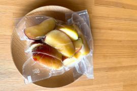 スムージーにぴったり！フルプロ農園の【冷凍りんご】 1kg (200g×5袋) 信州りんごを凍らせてみました#NKF00010