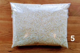 一等米・栽培期間中農薬不使用コシヒカリ【５分づき精米2kg 】【((関東・近畿・中部・東北))の方向け】【メール便】有機質肥料のみ・動物性堆肥不使用・100％農薬不使用・特別栽培米 令和5年産