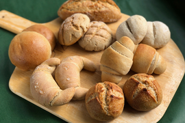 【超貴重な有機JAS認証パン】パンセット④：麦の栽培から一貫生産　自然栽培小麦のみ使用したパンセット
