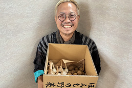 【自然栽培のありのまま】大小バラバラ「玉ねぎ・じゃがいも」＆完熟にんにく大地の恵みお試しセット（計2kg）