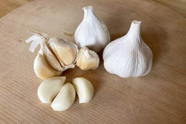 【わー】2L以上20kg｜農家直送・風干し半乾燥にんにく（土付き根付き） わー様専用】2L以上20kg｜農家直送・風干し半乾燥にんにく（土
