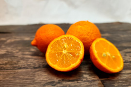 箱込約2㌔　媛レモン（姫レモン　赤レモン）