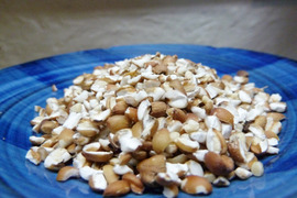 子供から大人、全ての生き物に安心を…自然栽培天日干しひきわりハトムギ【６００ｇ】