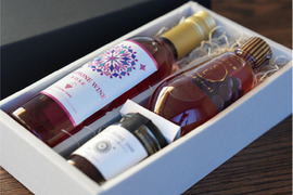 花笑み農園　花笑みピオーネの加工品3種セット　『ラムピオーネジャム＆ニューピオーネワイン＆果実の飲む酢』JWpN