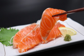【-60冷凍】刺身がうまい！輝サーモン柵3P600g