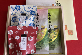 喜ばれるお茶ギフト！特上煎茶とティーバッグ詰合せ