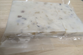 豆（黒豆と青豆）餅　600ｇ