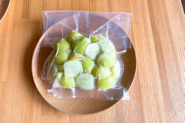スイーツにぴったり！フルプロ農園の【冷凍シャインマスカット】 1kg (200g×5袋) 信州シャインマスカットを凍らせてみました#NKF00010