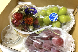 【秋ギフト】2色ぶどうとフラワーブーケ、琥珀糖のギフトセット