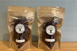 爽やかな酸味のハーブティ『ハイビスカス　ローゼル（ドライ）』12ｇ 
6g(300mlのお湯で約5回分）×2袋