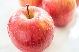 【200円割引き中！！】りんご ふじ サンふじ 3kg ９個〜1１個入り リンゴ  秋田 雪 甘い  りんご   フルーツ お取り寄せ お取り寄せグルメ アップル  おやつ デザート 母の日 甘い