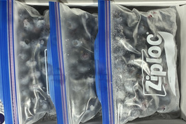 大粒～特大粒！冷凍ブルーベリー家庭用300g×3パック