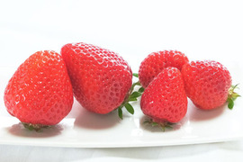 【いちごの王様！ あまおう苺 サイズ色々で270ｇ×10パック！【冬ギフト】