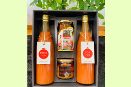 【ギフト】トマトのラー油！？と数量限定トマトジュースと和風トマトソースのセット