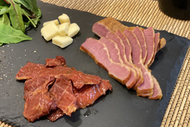 【ゲン担ぎ福袋】国産馬肉燻製2種詰合せ(各30g×2　合計120g)