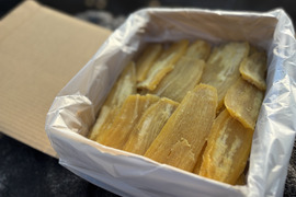 【規格外品】紅はるか　平干し　シロタ　箱バラ詰め１kg