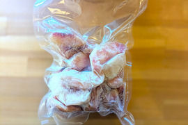 夏にピッタリ！フルプロ農園の【冷凍もも】1kg (200g×5袋) 信州桃を凍らせてみました#NKF00010