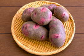 【L～Mサイズ】コクと甘味が特徴の希少品『グラウンドペチカ』 ジャガイモ (8kg)