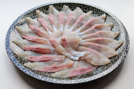 イワナの刺身盛り 約3人前 200g 皿付き カット 盛り付け済み