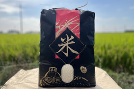 ご飯を食べて毎日笑顔に✨
那須山麓ミネラル米　栃木県那須塩原市産コシヒカリ　10キロ