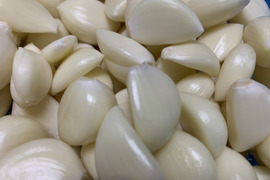 むきニンニク500g（農薬・化学肥料栽培中不使用）