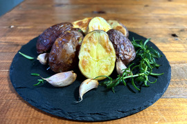 丸ごとローストが最高！ほくほく甘い『グラウンドペチカ』小ぶりサイズ | 五島産じゃがいも ２kg