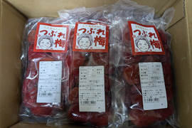つぶれ梅♪　無選別　１．５㎏(300g×5袋)　昔ながらのすっぱい味!おかあちゃんの梅干し