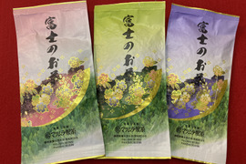 特別な日の一品に！【静岡県富士市産】特上煎茶100ｇ袋入り３本セット