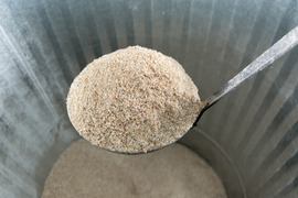 【特別栽培認証小麦使用】小麦ふすま粉 農林61号(ふすま3kg)