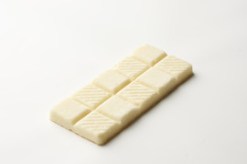 ☆使う分を☆わるだけ☆手間ゼロ　【冷凍】秋田県産「白玉王」ペーストにんにくCUBE　保存料・防腐剤不使用！　家庭用・業務用に最適